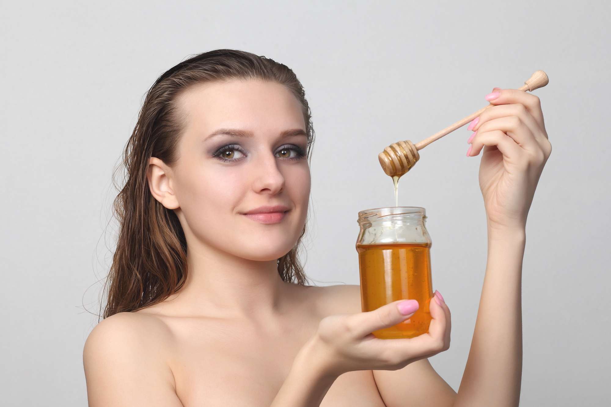 Can I Put Honey On My Face After Microneedling?